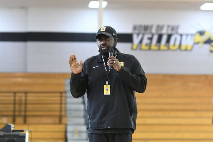 aj-brown-starkville-tennessee-titans00003